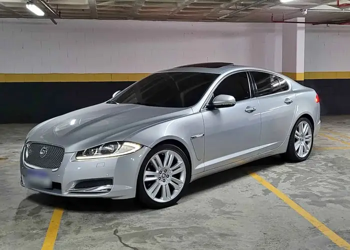 Jaguar Xf 2012 5.0