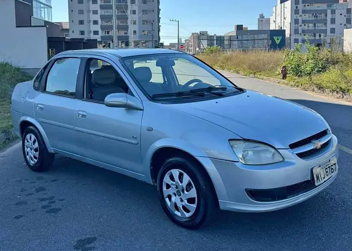Chevrolet Corsica 2011 1.0