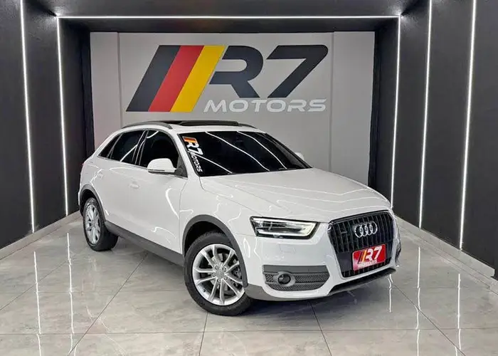 Audi Q3 2015 2.0