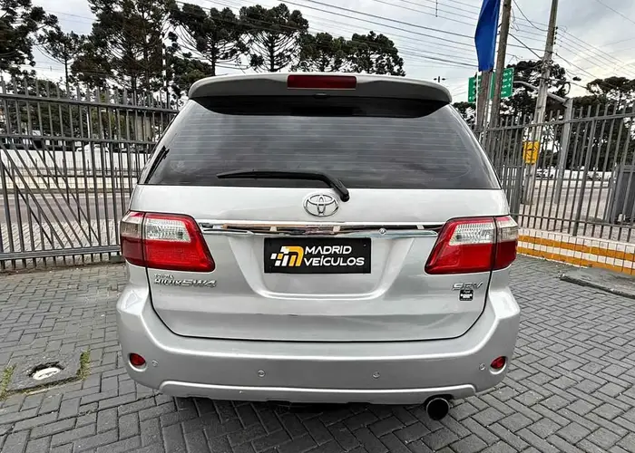 Toyota Hilux 2010 3.0