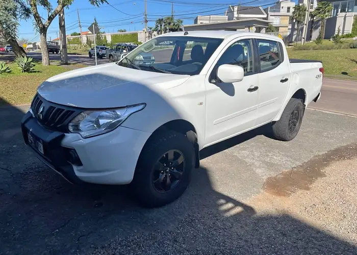 Mitsubishi Triton 2020 Sport Glx 2.4 Cd