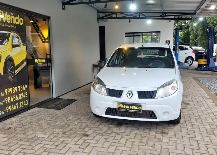 Renault Sandero 2011 1.0
