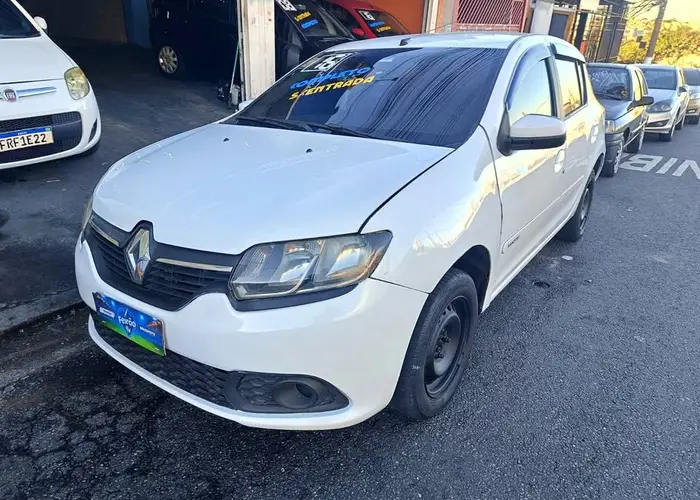 Renault Sandero 2016 1.0