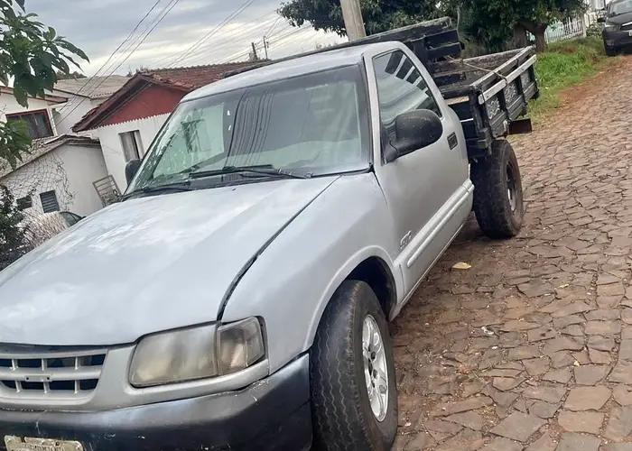 Chevrolet S-10 1996 2.5