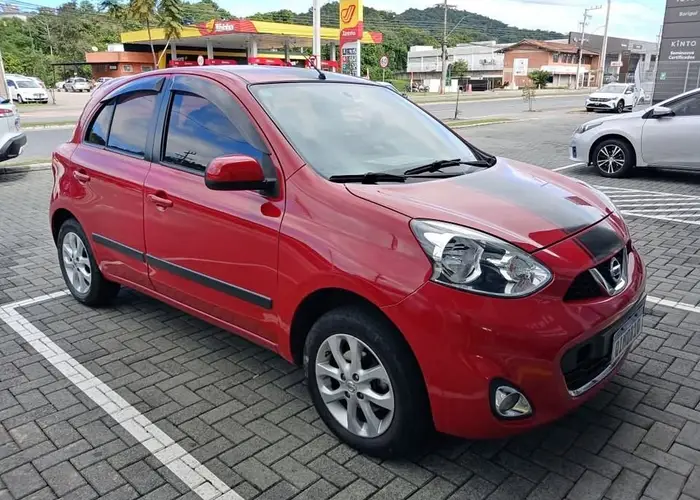 Nissan March 2015 1.0 Sv 12v Flex