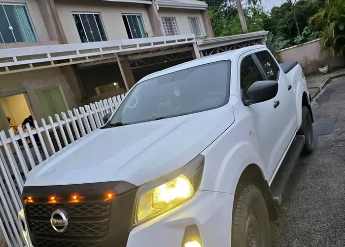 Nissan Frontier 2023 2.3