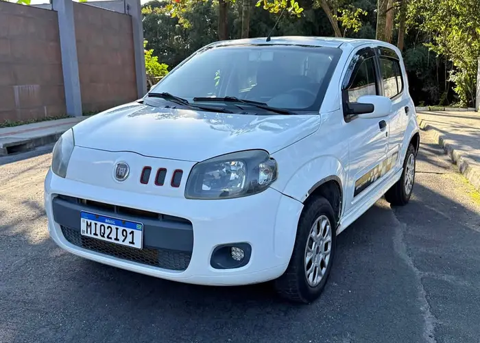 Fiat Uno Sporting 1.4 Completo 2011 1.4