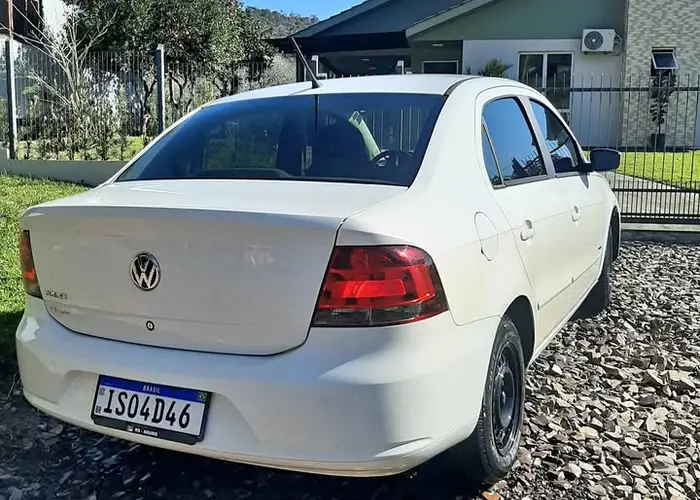 Volkswagen Voyage 2011 1.0