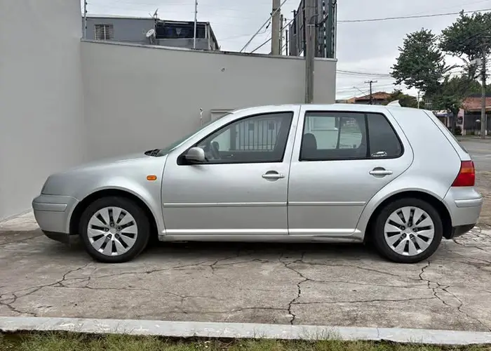 Volkswagen Golf 2001 1.6