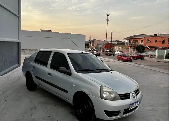 Renault Clio 2009 1.6