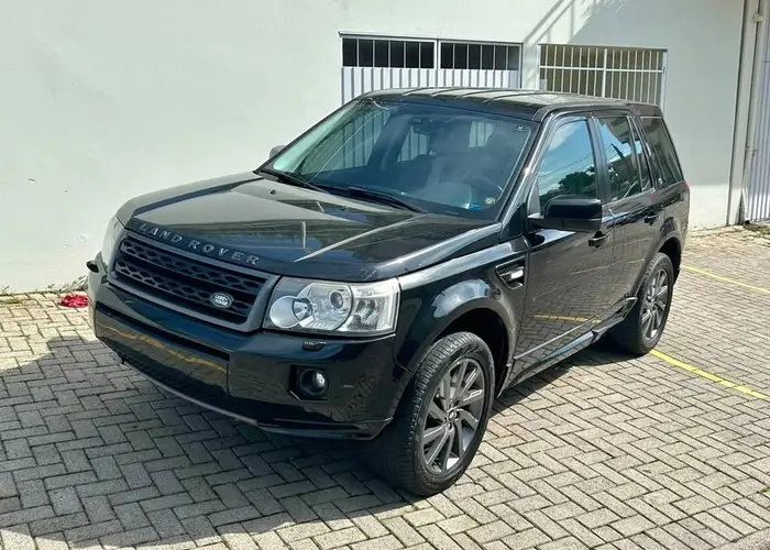 Land Rover Freelander2 2011 S 3.2