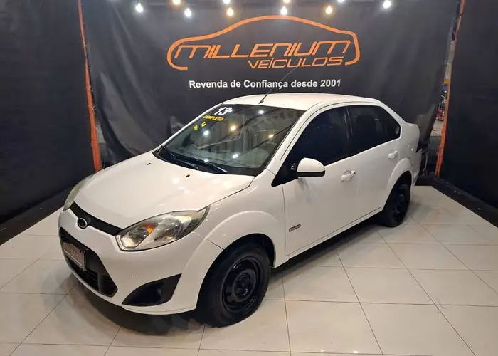Ford Fiesta 2013 Sedan1.6 Class 1.6