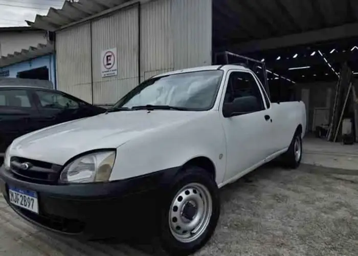 Ford Courier 2012 1.6