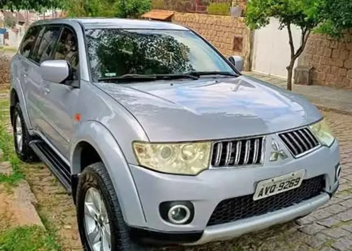 Mitsubishi Dakar 2012 3.2