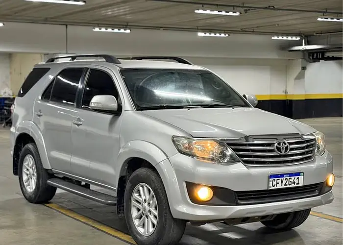 Toyota Hilux 2013 2.7