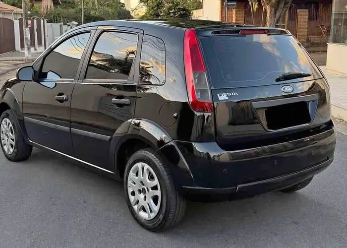 Ford Fiesta 2011 1.0