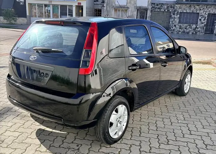 Ford Fiesta 2014 1.0