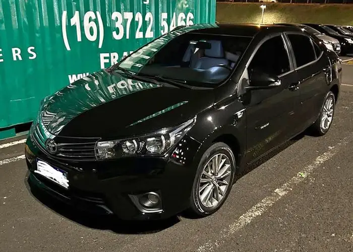 Toyota Corolla 2015 2.0