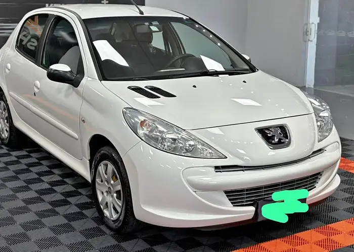 Peugeot 207 2012 1.6