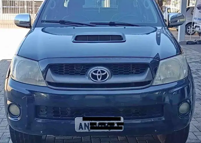 Toyota Hilux 2010 2.7