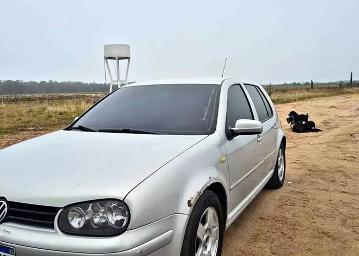 Volkswagen Golf 2000 1.6
