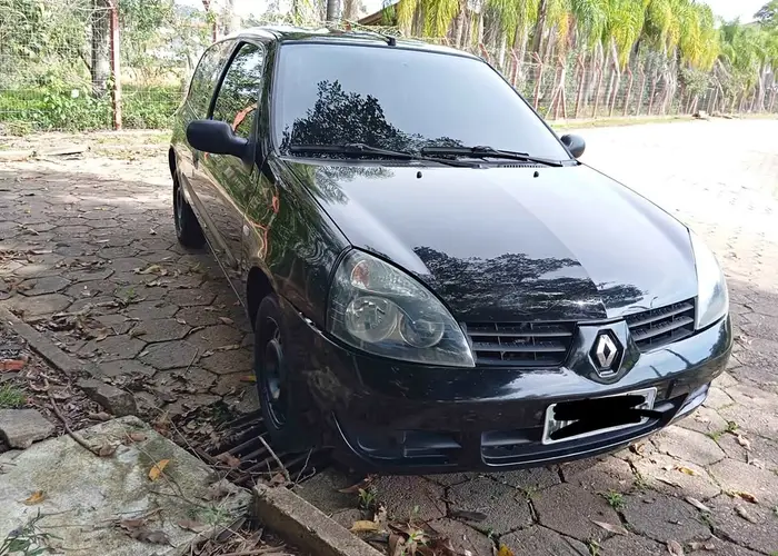Renault Clio 2011 1.0