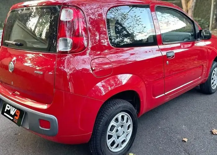 Fiat Uno 2013 Vivace 1.0