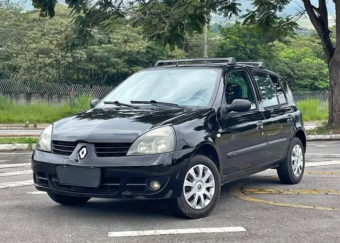 Renault Clio 2010 1.0 Básico Abx Da
