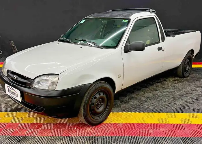 Ford Courier 2011 1.6