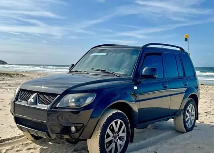 Mitsubishi Pajero 2011 2.0