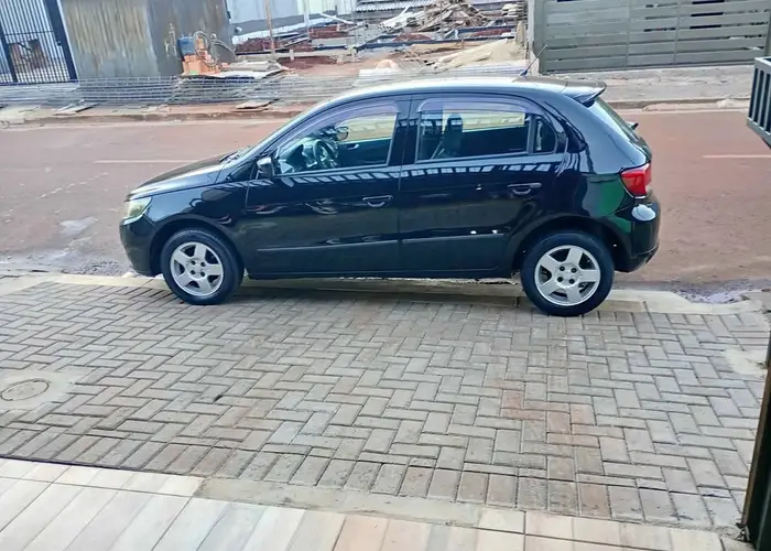 Volkswagen Gol 2011 G5 1.0 Pego Moto