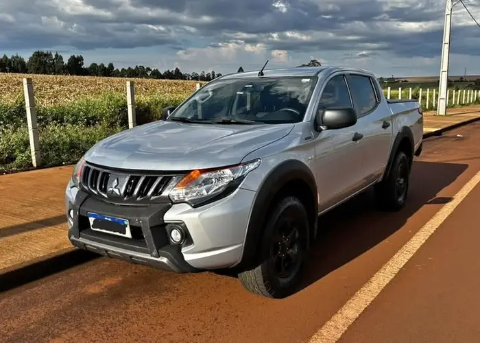Mitsubishi L200 2023 2.4