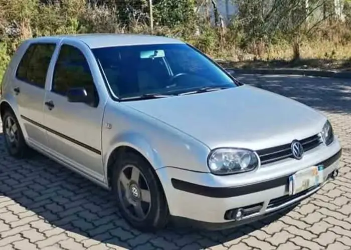 Volkswagen Golf 2002 1.6