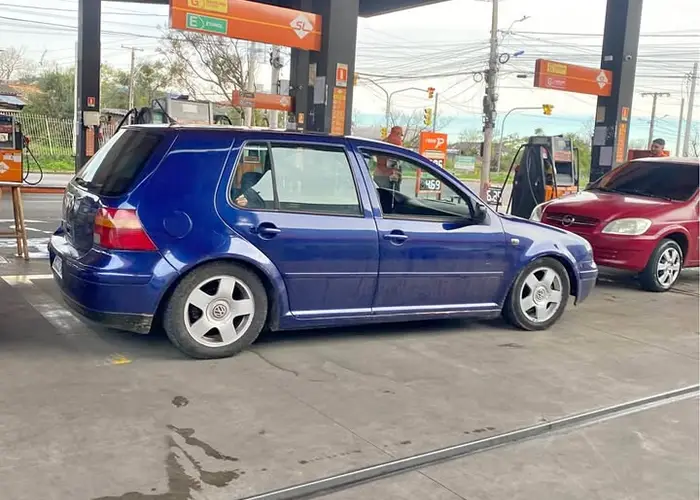 Volkswagen Golf 2003 1.6