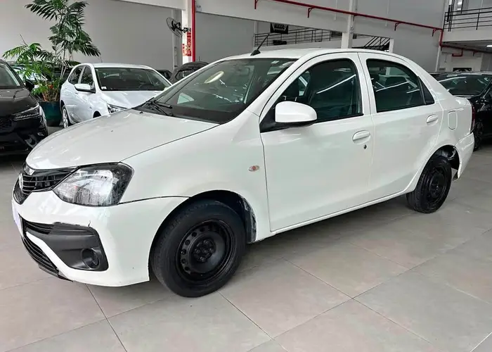 Toyota Etios 2019 1.5