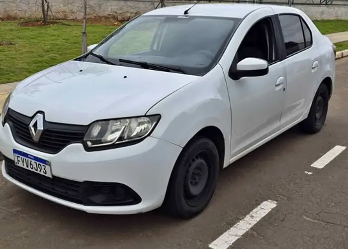 Renault Logan 2018 1.0