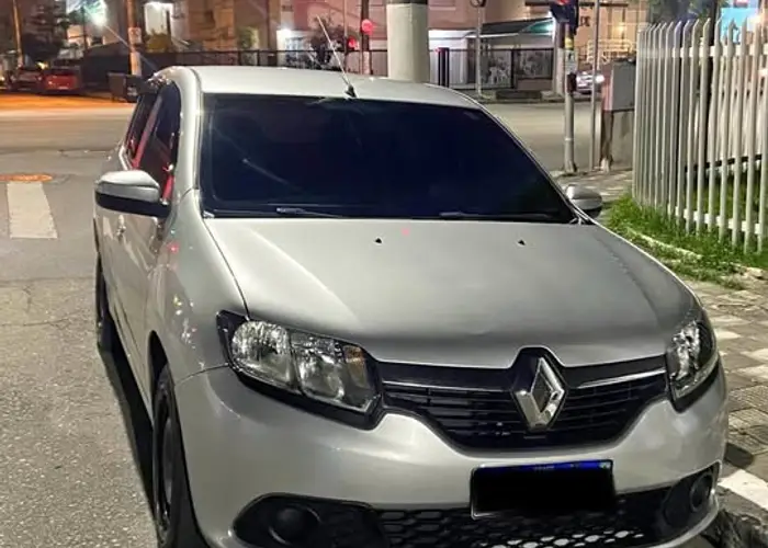 Renault Sandero 2015 1.0