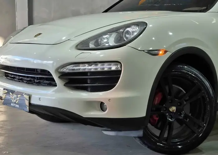 Porsche Cayenne 2012 4.8