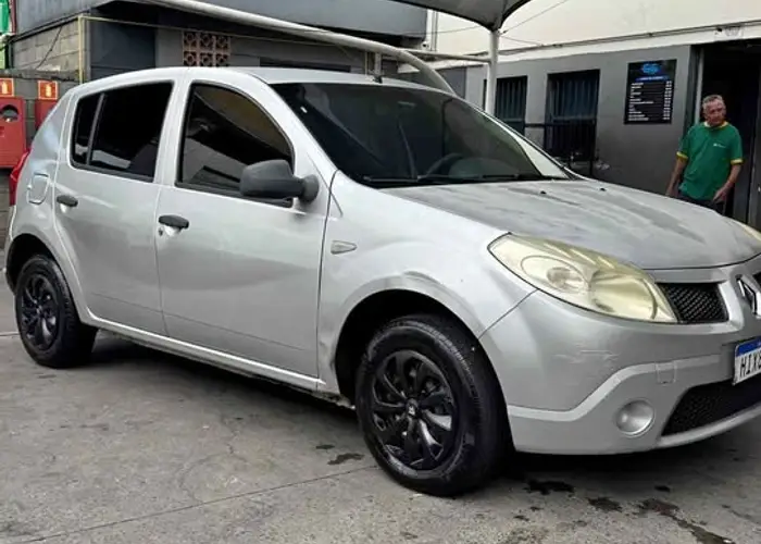 Renault Sandero 2011 1.0