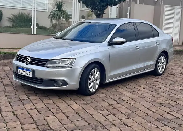 Volkswagen Jetta 2011 2.0