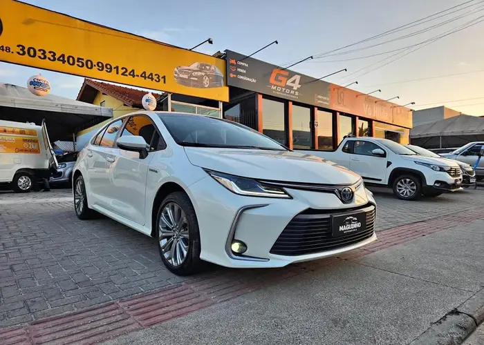 Toyota Corolla 2024 Autis Hybrido 1.8 Aut