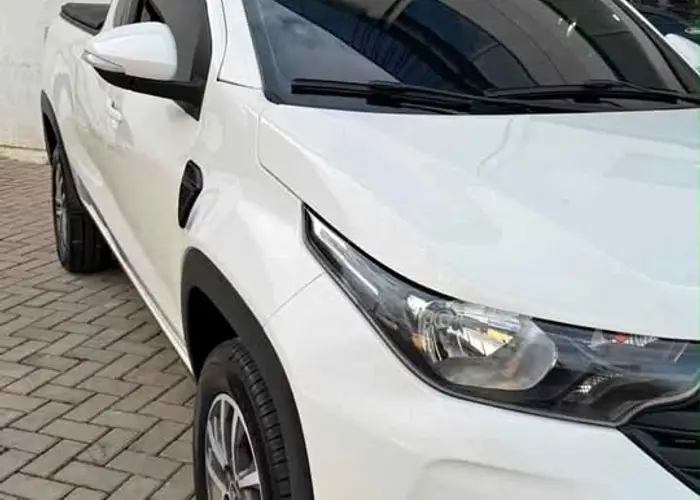 Fiat Strada 2026 1.3 Completa 4 Mil