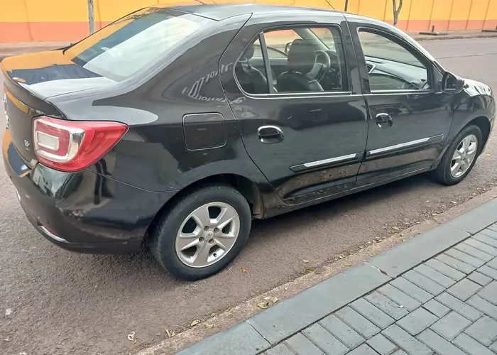 Renault Logan 2016 1.6