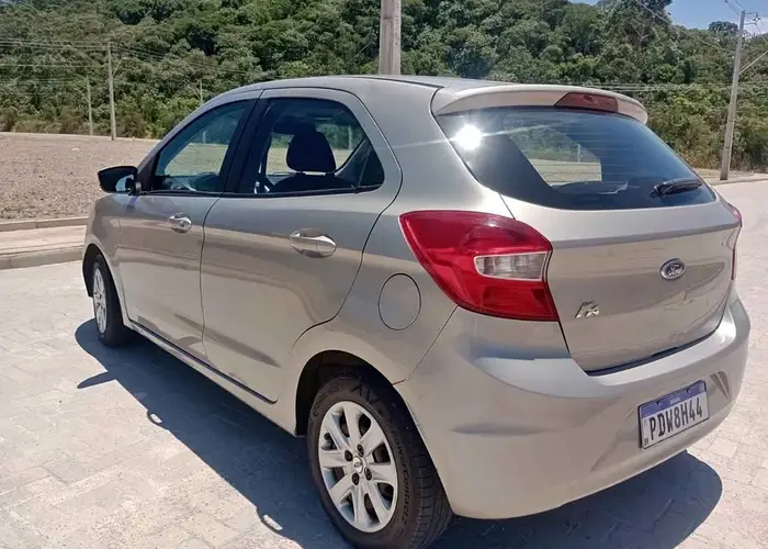 Ford H 2015 1.0