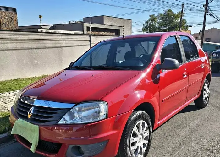 Renault Logan 2011 1.0