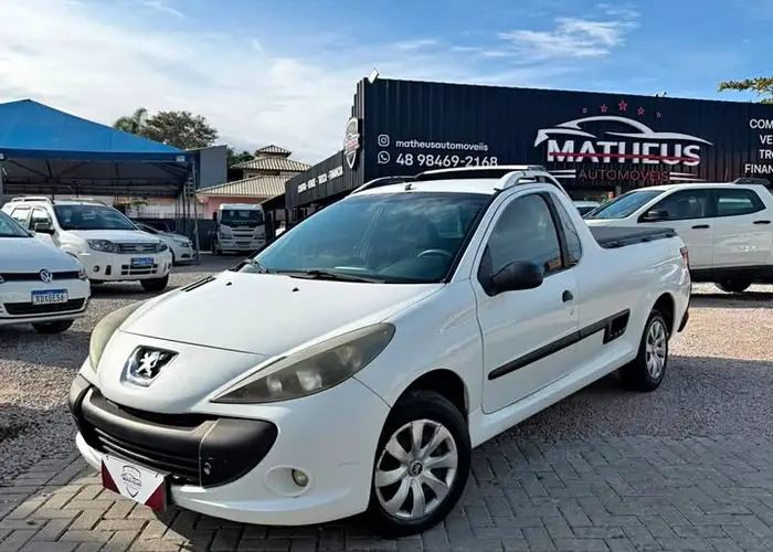 Peugeot Hoggar 2012 X-line 1.4 Flex 8v