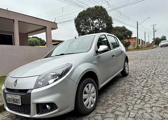 Renault Sandero 2014 1.0