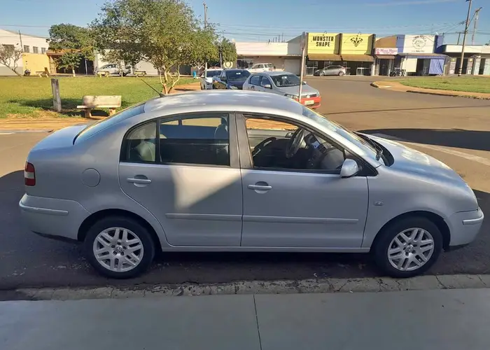 Volkswagen Polo 2004 1.6