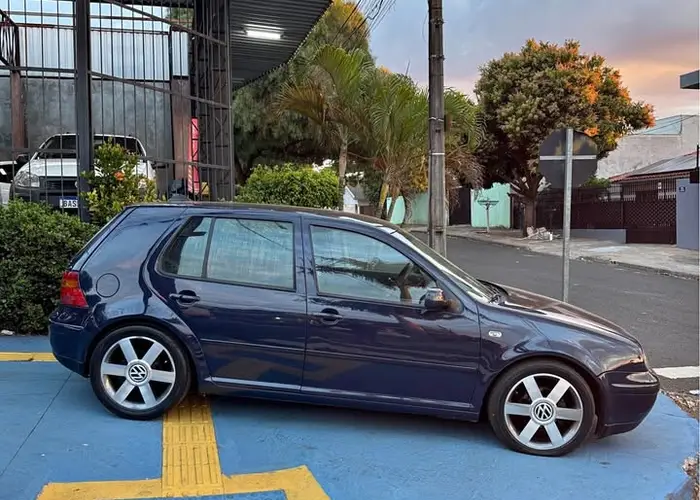 Volkswagen Golf 2001 1.6