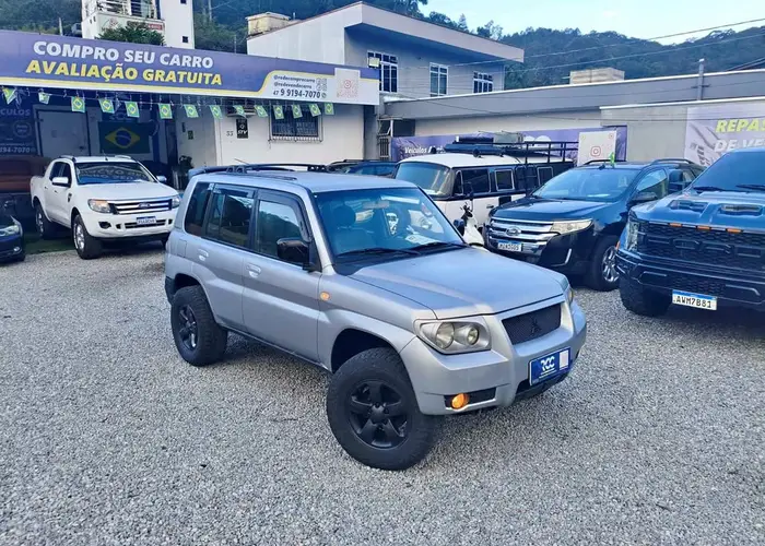 Mitsubishi Pajero 2007 Tr4 2.0 Automatico 4x4